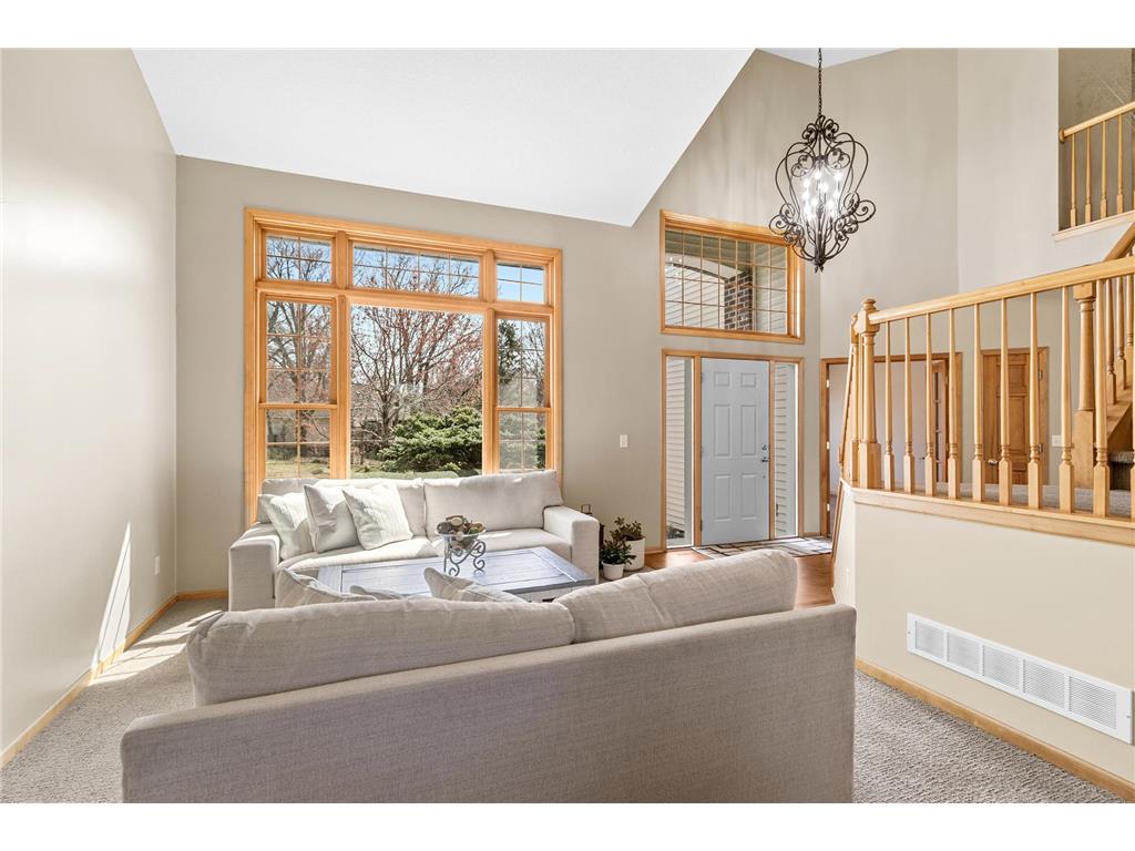 1517 Covington Lane Eagan MN 55122 7060789 image4