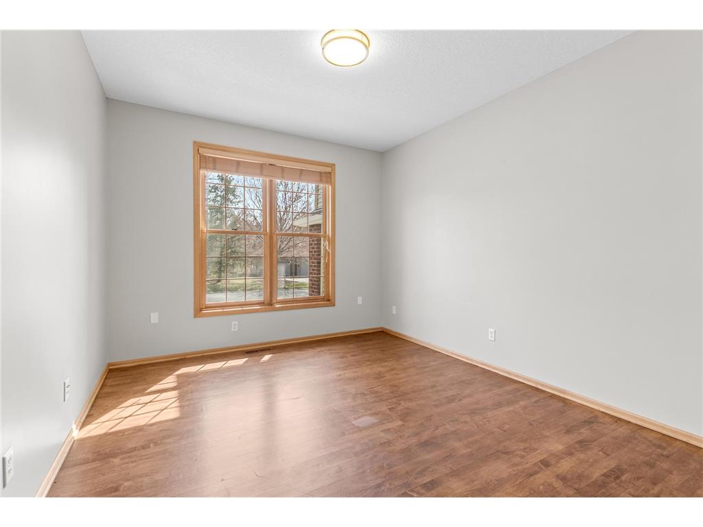 1517 Covington Lane Eagan MN 55122 7060789 image9