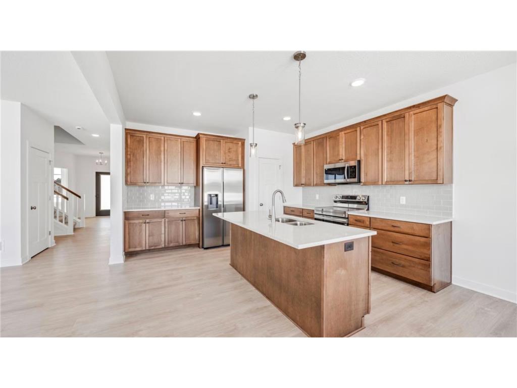 1517 Creekwood Drive New Richmond WI 54017 7015081 image8