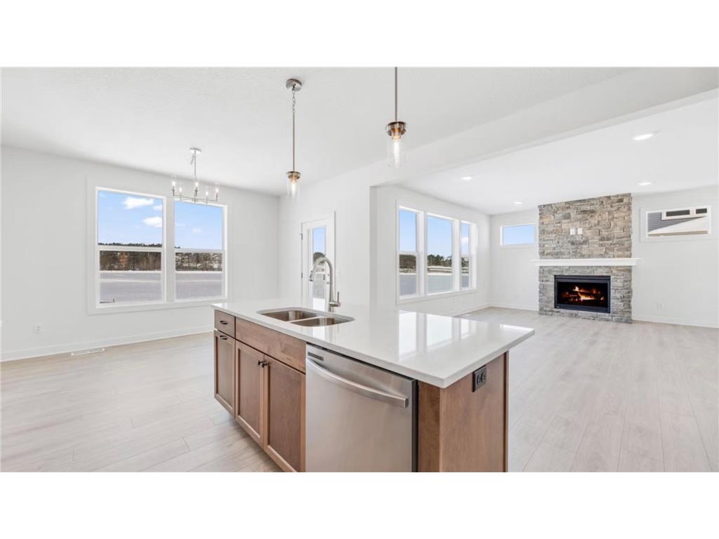 1517 Creekwood Drive New Richmond WI 54017 7015081 image9