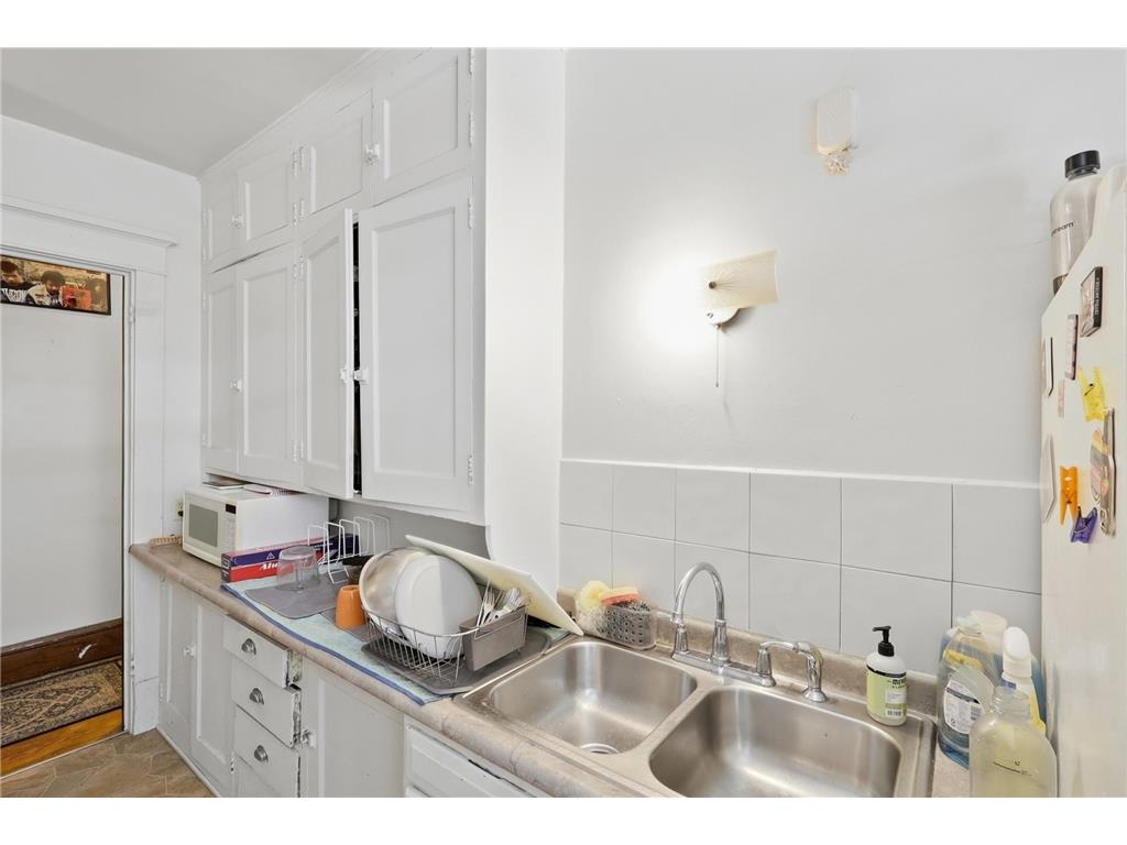1517 Portland Avenue Saint Paul MN 55104 7065377 image15