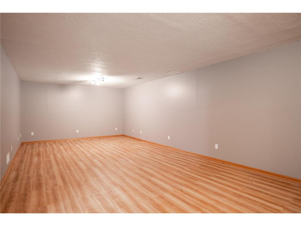 15174 Cates Lake Drive Savage MN 55372 7009838 image13