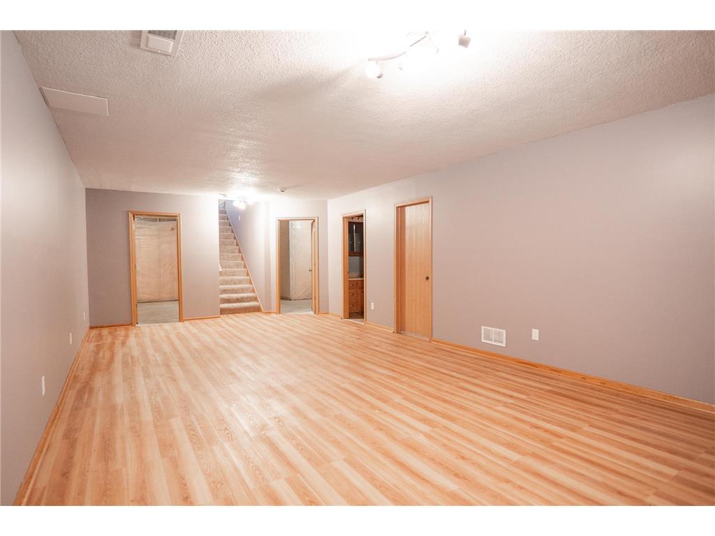 15174 Cates Lake Drive Savage MN 55372 7009838 image14