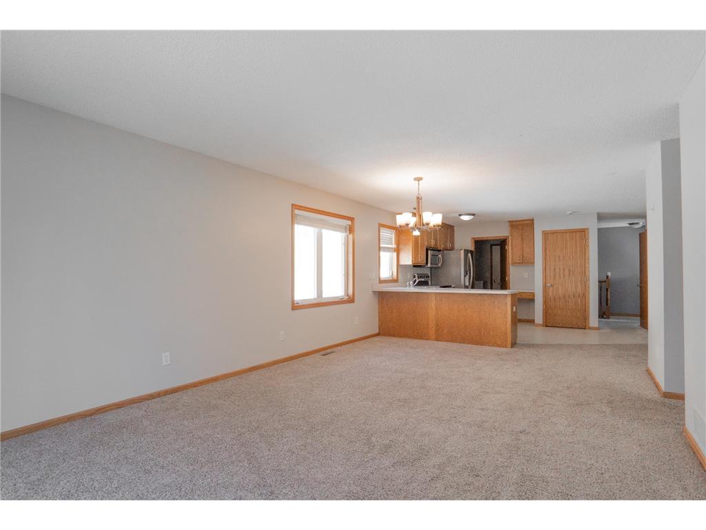 15174 Cates Lake Drive Savage MN 55372 7009838 image4