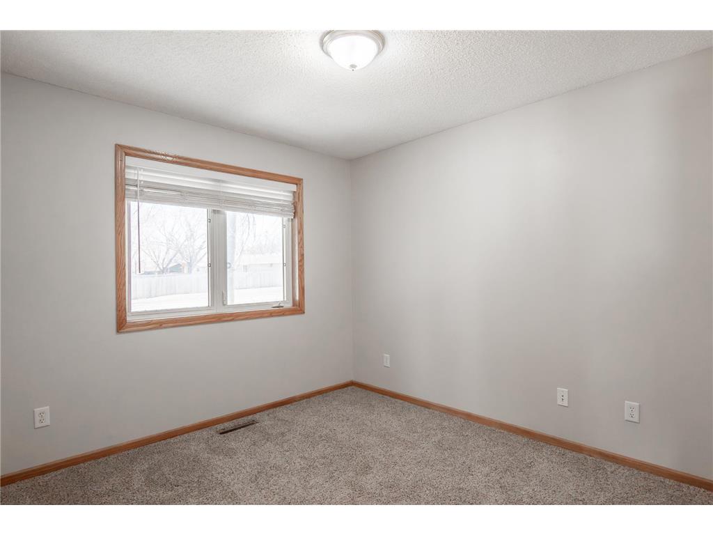 15174 Cates Lake Drive Savage MN 55372 7009838 image8