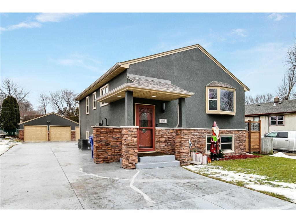 1518 Pacific Street Saint Paul MN 55106 6478893 image1