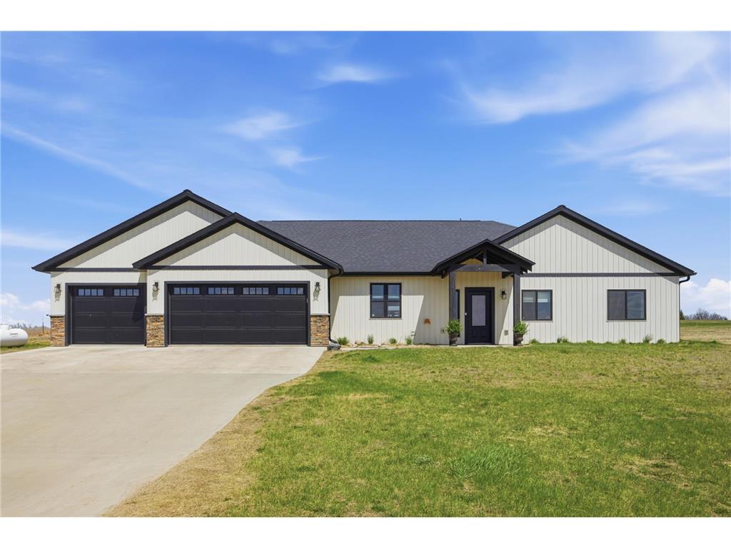 15189 Hillview Lane Lake Eunice Twp MN 56511 7068513 image1