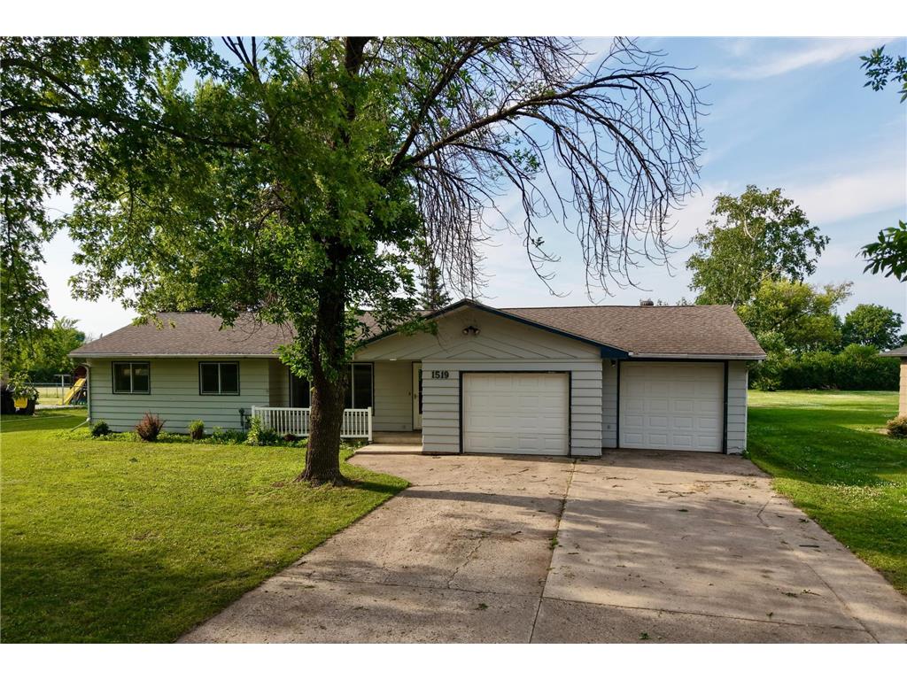 1519 6th Avenue Mountain Lake MN 56159 7102174 image1