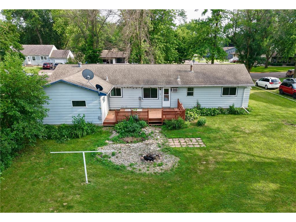 1519 6th Avenue Mountain Lake MN 56159 7102174 image4
