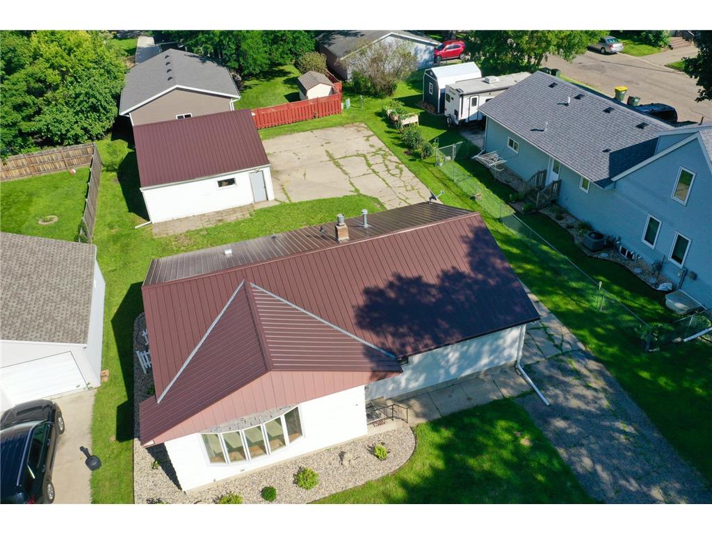 1519 9th Street SW Willmar MN 56201 6775150 image1