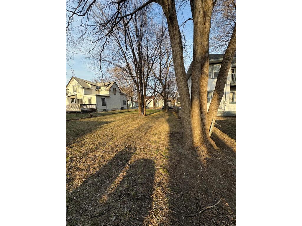 1519 Oliver Avenue N Minneapolis MN 55411 6705189 image4