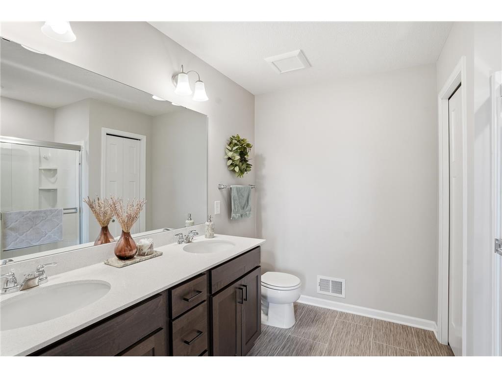 1519 Timberwood Lane West Saint Paul MN 55118 7053869 image18