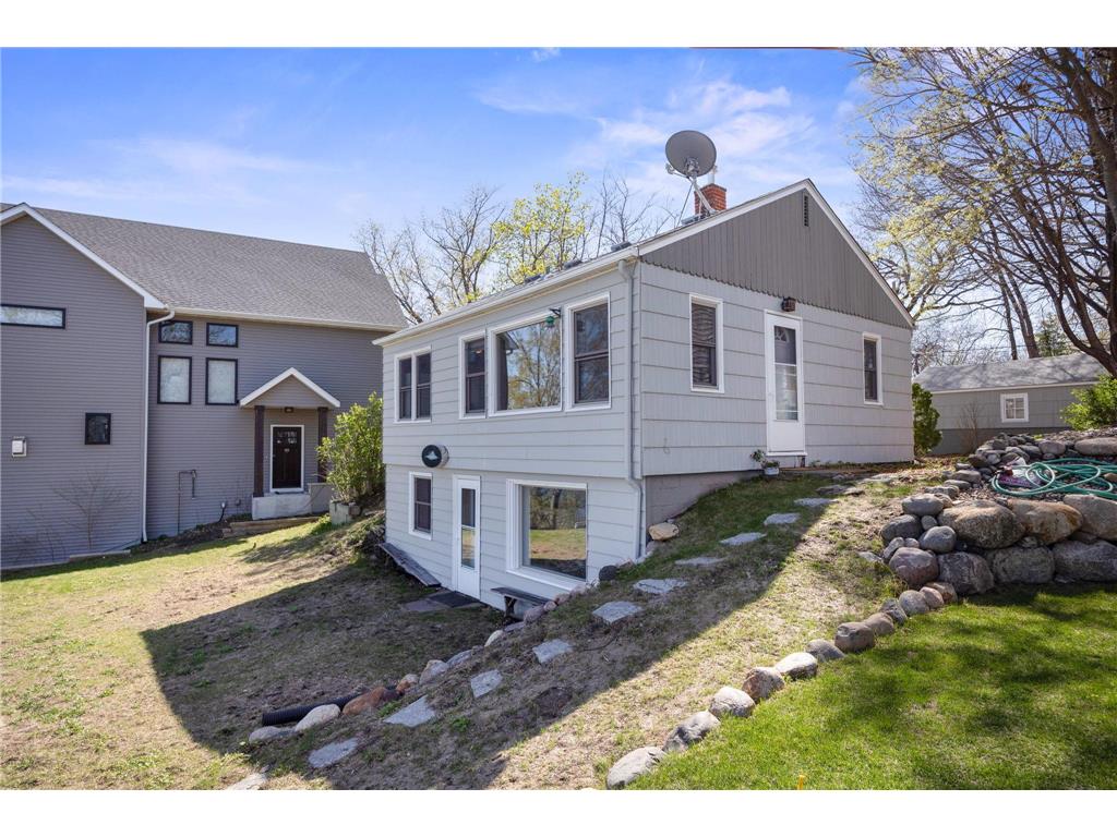 1519 W Medicine Lake Drive Plymouth MN 55441 - Medicine Lake 6711449 image1