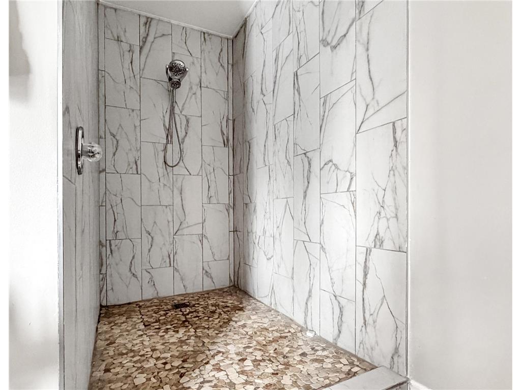 15196 US 2 Bagley MN 56621 - MINNOW 7023092 image17