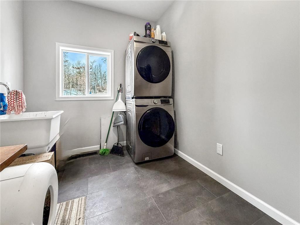 15196 US 2 Bagley MN 56621 - MINNOW 7023092 image21