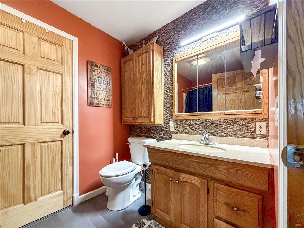 15196 US 2 Bagley MN 56621 - MINNOW 7023092 image25