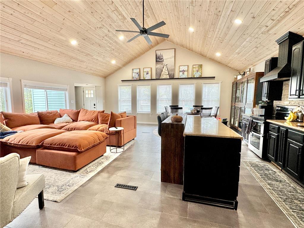 15196 US 2 Bagley MN 56621 - MINNOW 7023092 image9