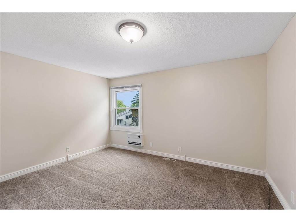 152 Avignon Court Woodbury MN 55125 7076118 image12
