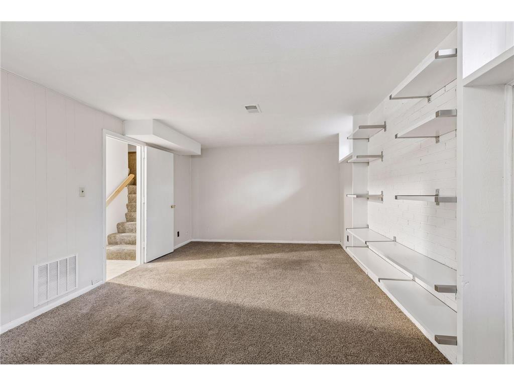 152 Avignon Court Woodbury MN 55125 7076118 image18