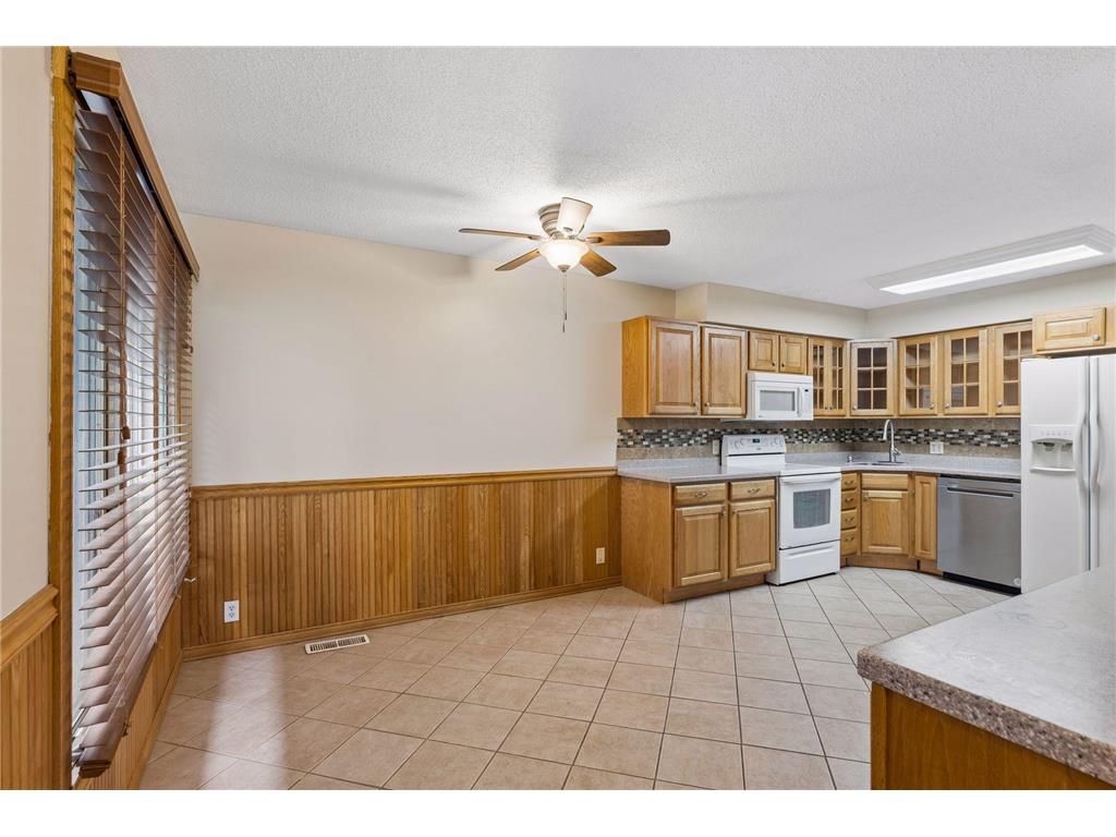 152 Avignon Court Woodbury MN 55125 7076118 image5