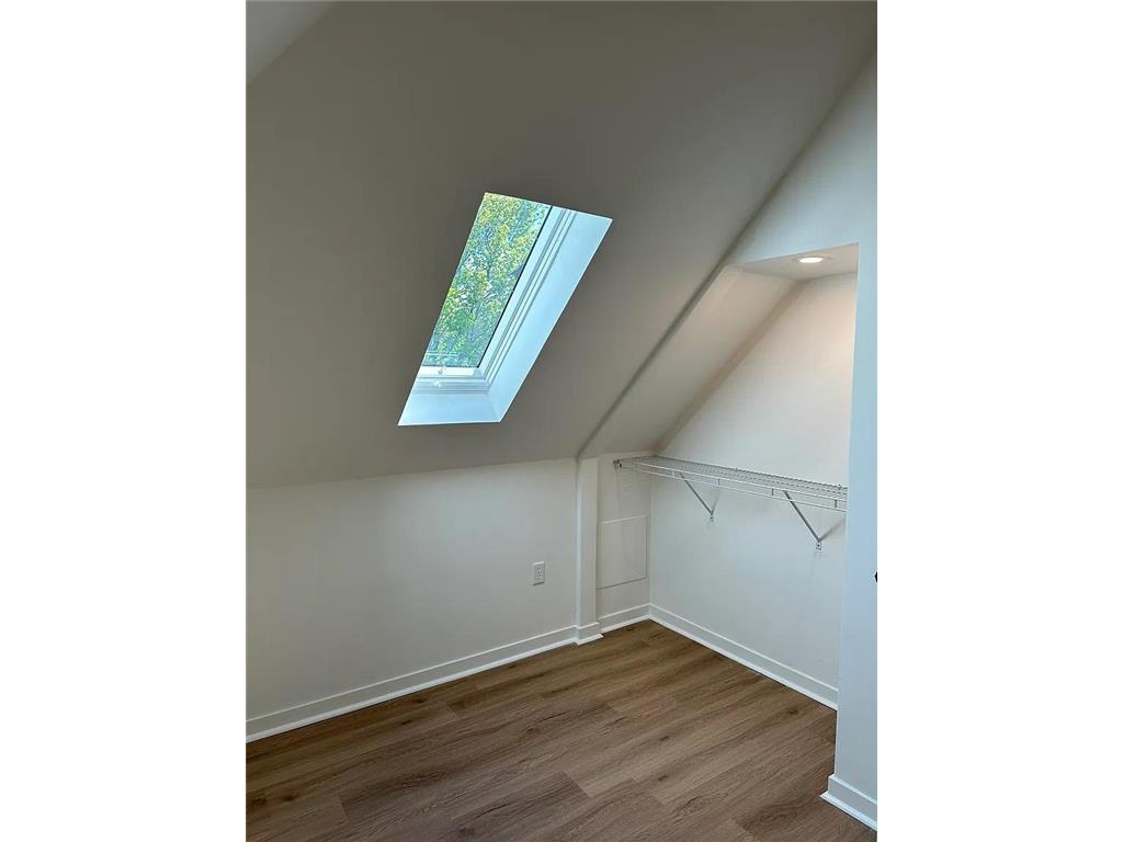 152 Winifred Street West #Unit 2 (Upper) Saint Paul MN 55107 7100409 image7