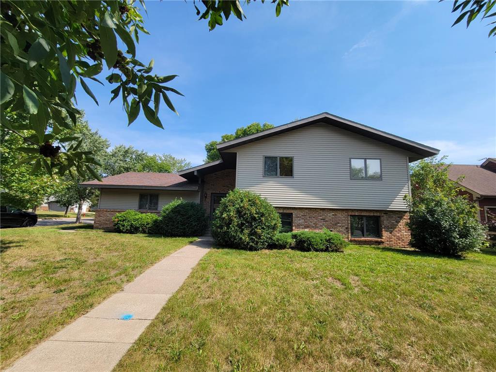 1520 29th Avenue N Saint Cloud MN 56303 6593776 image1