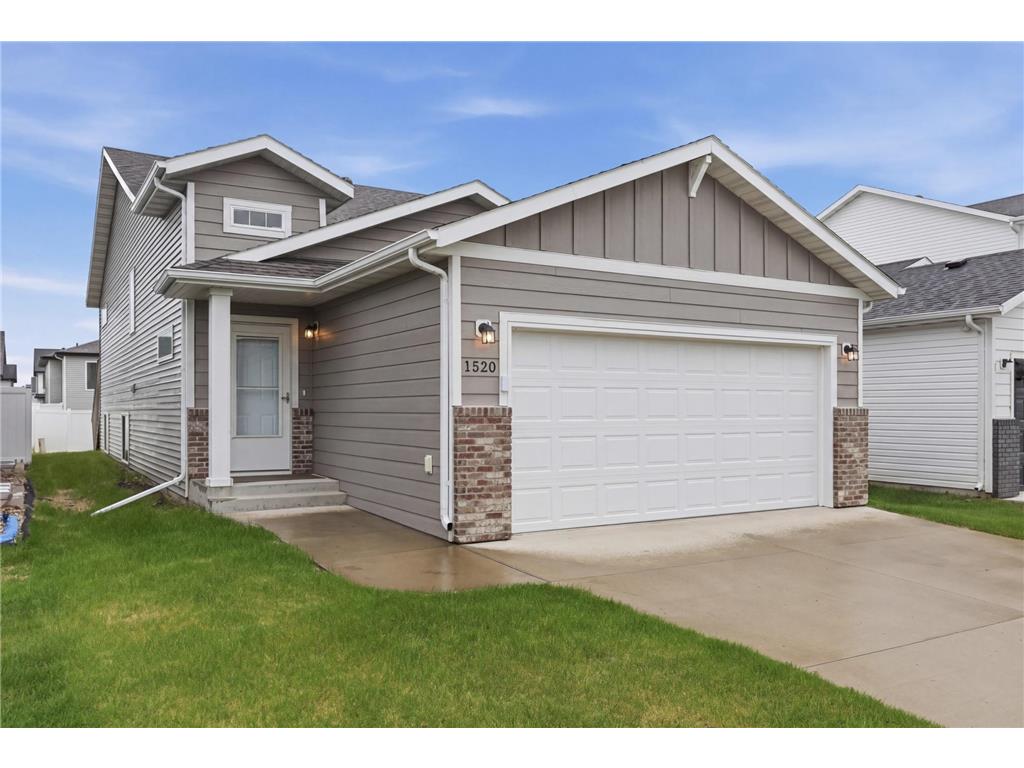 1520 67th Avenue S Fargo ND 58104 7079532 image1