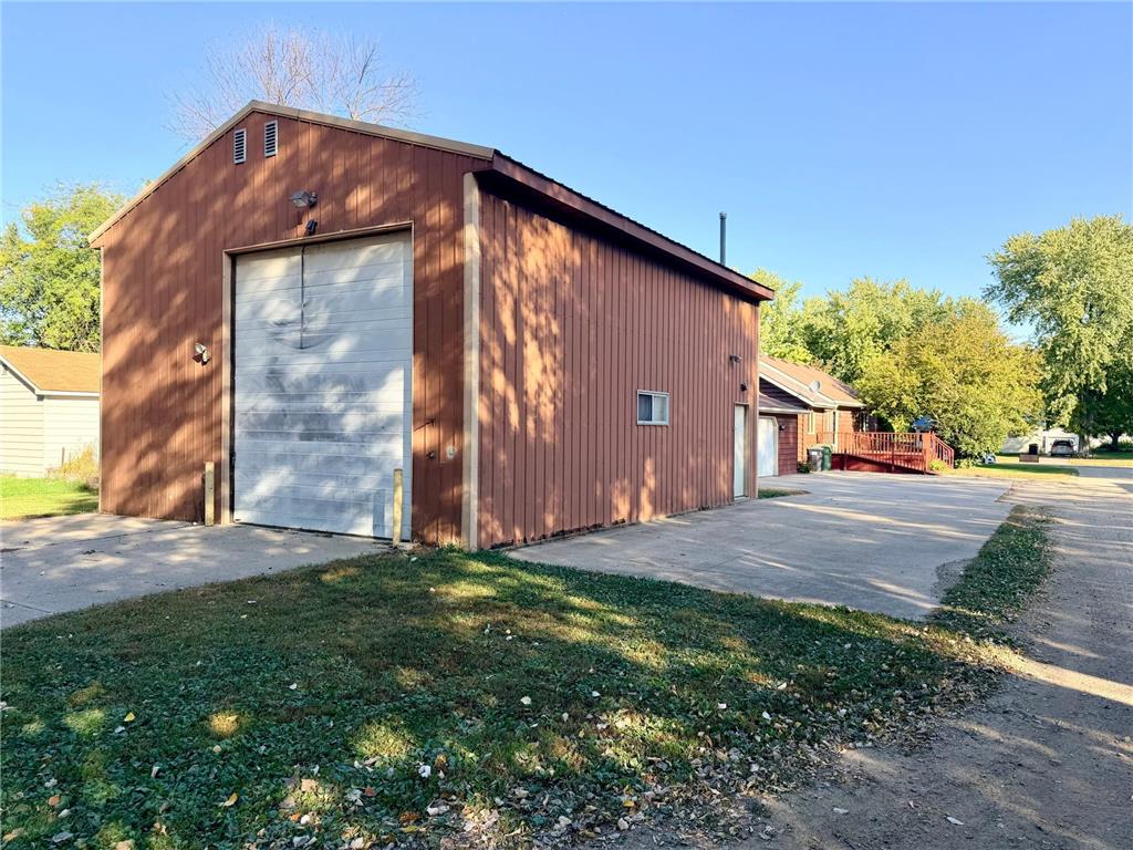 1520 Clary Street Worthington MN 56187 6798241 image29