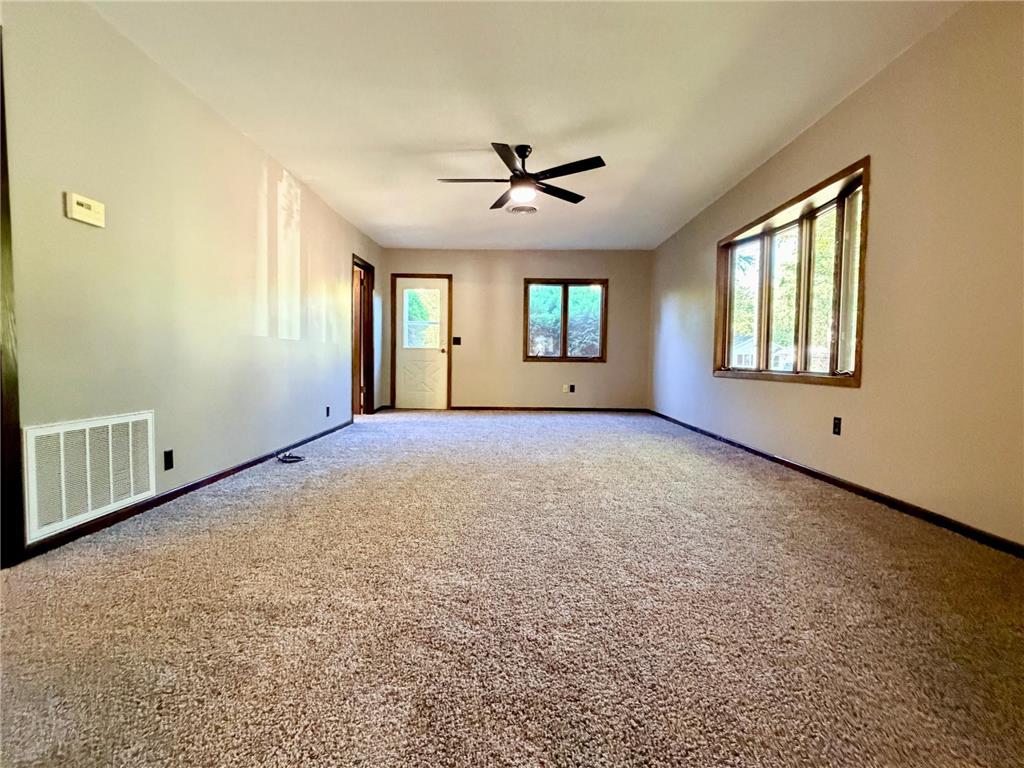 1520 Clary Street Worthington MN 56187 6798241 image9