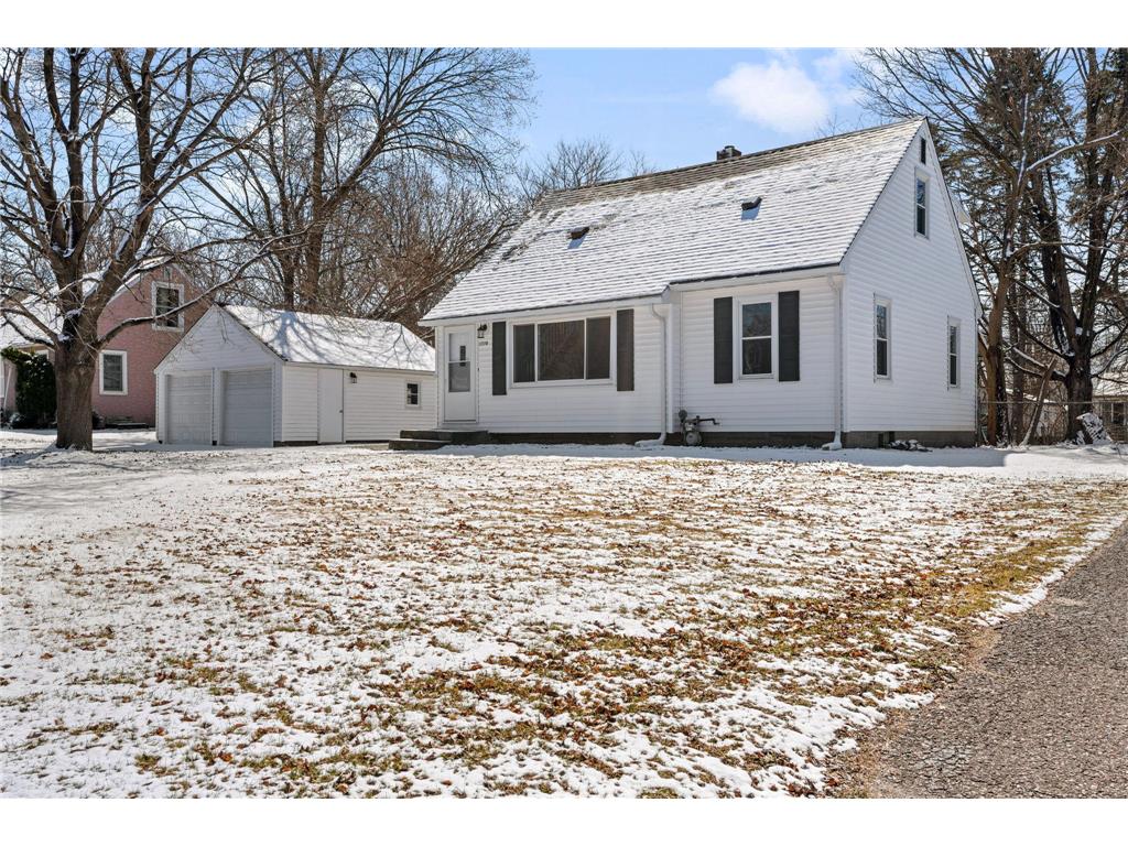 1520 Laurie Road E Maplewood MN 55109 6695847 image1