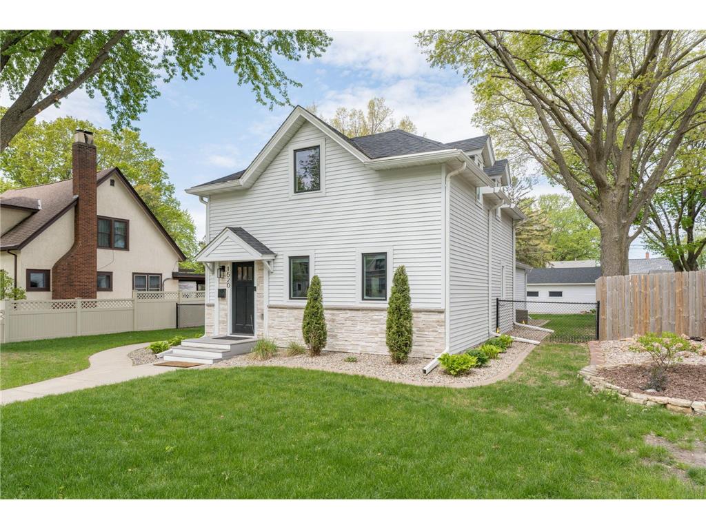 1520 N Broad Street Mankato MN 56001 7074290 image1