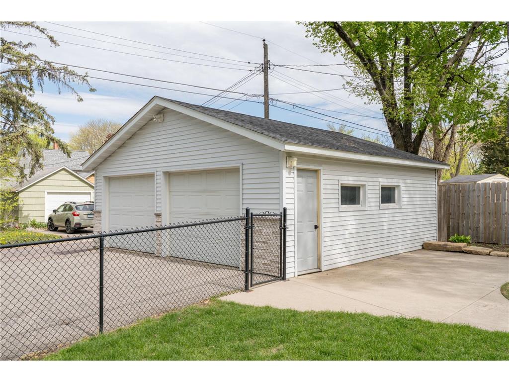 1520 N Broad Street Mankato MN 56001 7074290 image38