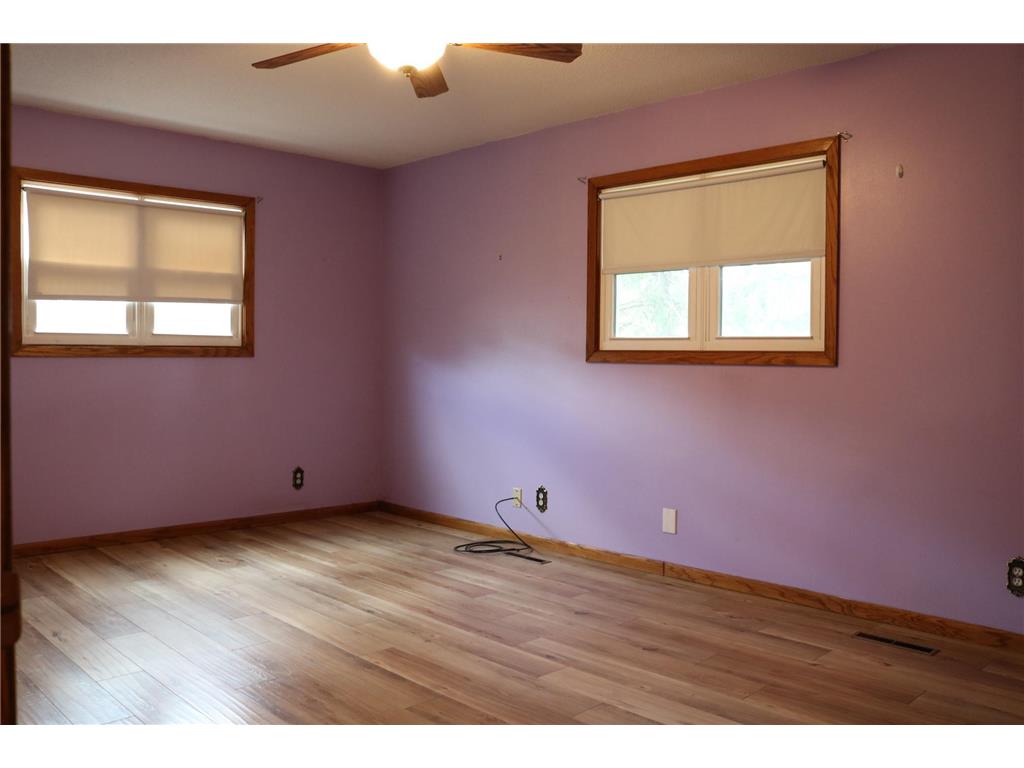 1520 N Elm Street Fairmont MN 56031 6784486 image16