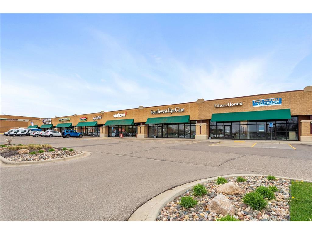 1520 Praha Street SE New Prague MN 56071 7057777 image17
