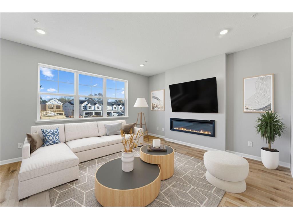 1520 Traverse Lane West Saint Paul MN 55118 7004965 image2