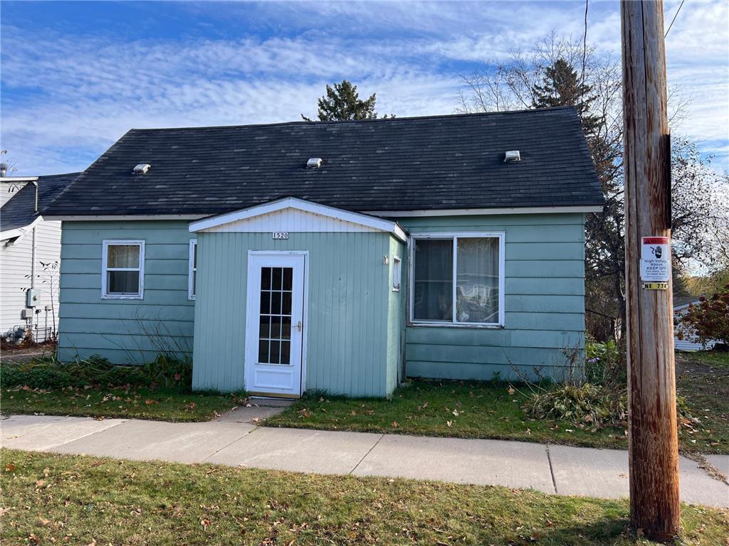 1520 Western Avenue Cumberland WI 54829 6814940 image1