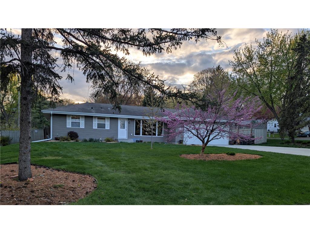 15200 Lead Street Burnsville MN 55306 7075733 image1