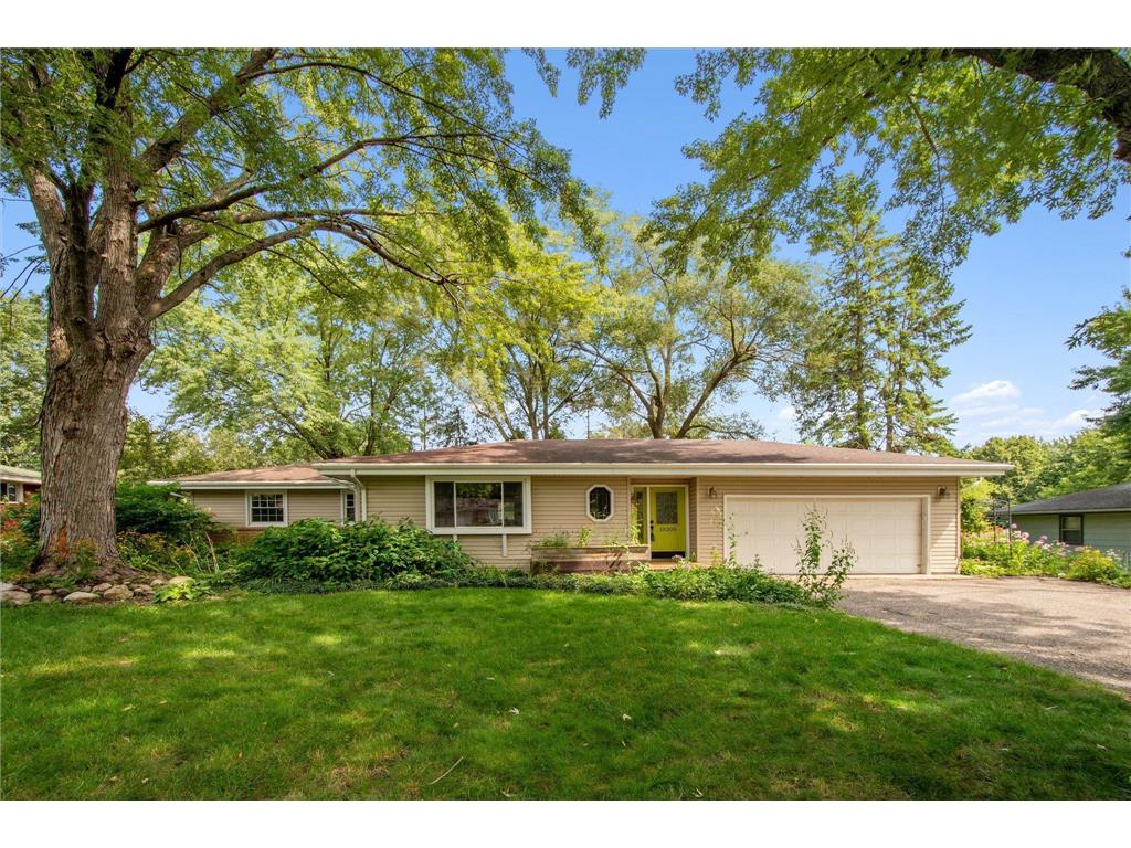 15205 Lead Street Burnsville MN 55306 6586952 image1