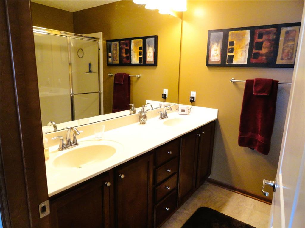 15207 60th Avenue N Plymouth MN 55446 7045555 image34