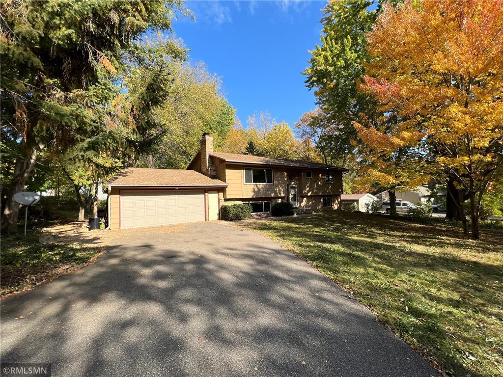 15207 Crystal Drive W, Burnsville, MN 55306 MLS 6326125 Edina Realty