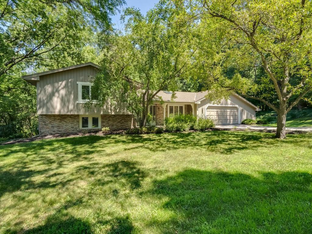 15208 Crown Drive Minnetonka MN 55345 7102827 image1