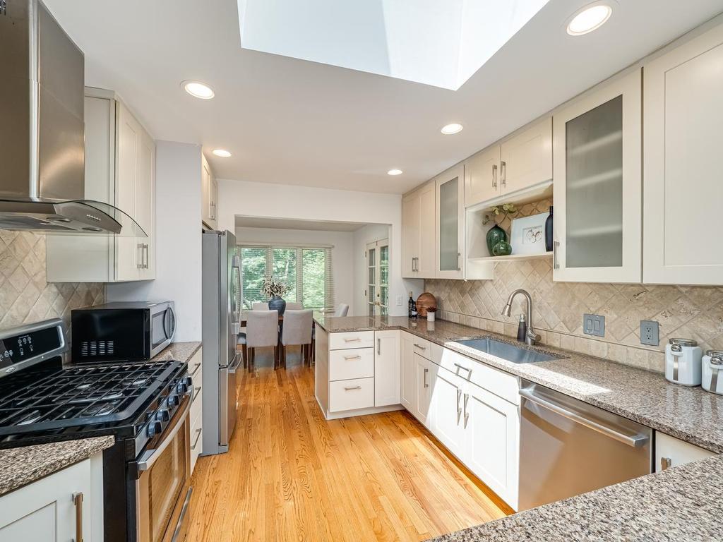 15208 Crown Drive Minnetonka MN 55345 7102827 image20