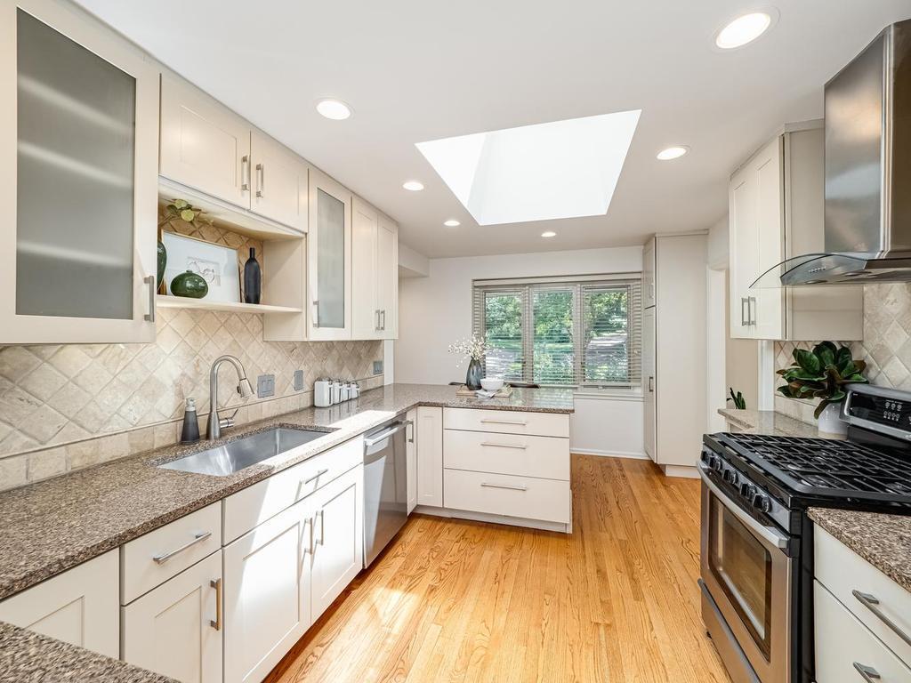 15208 Crown Drive Minnetonka MN 55345 7102827 image22