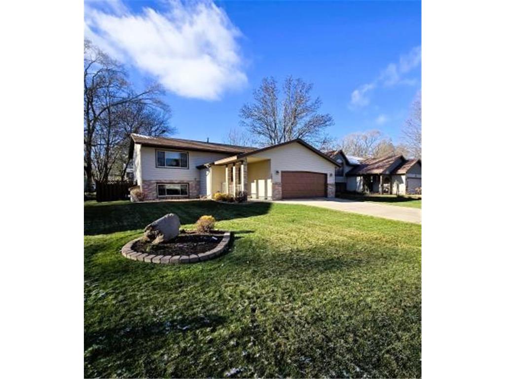 1521 32nd Avenue N Saint Cloud MN 56303 6635058 image1