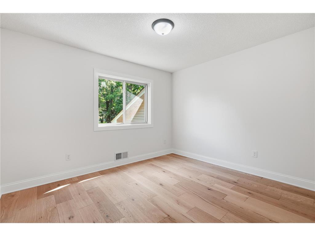 1521 Archwood Road Minnetonka MN 55305 7100350 image18
