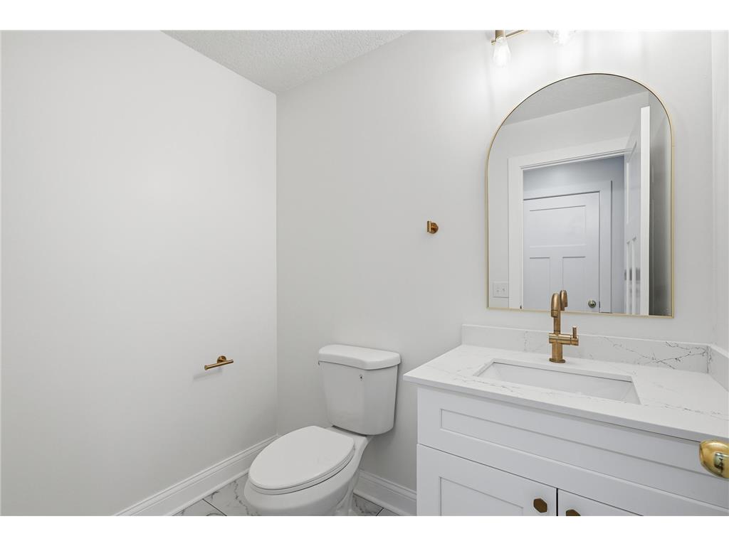 1521 Archwood Road Minnetonka MN 55305 7100350 image3