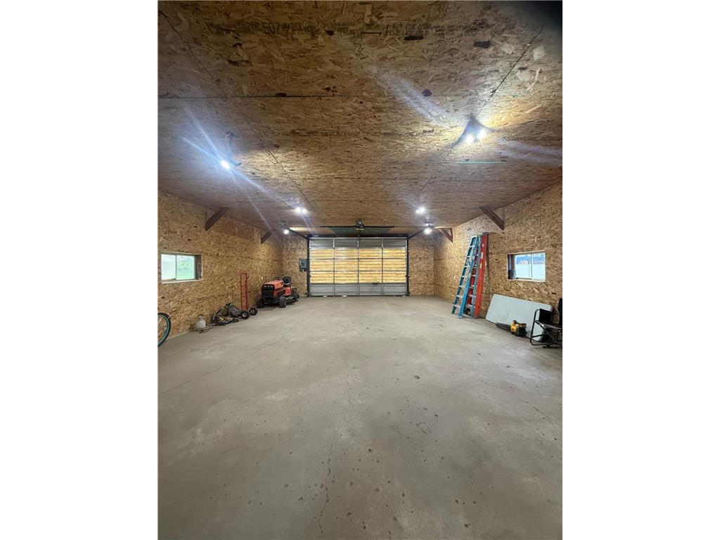 1521 Desoto Avenue N Glencoe MN 55336 7086512 image21