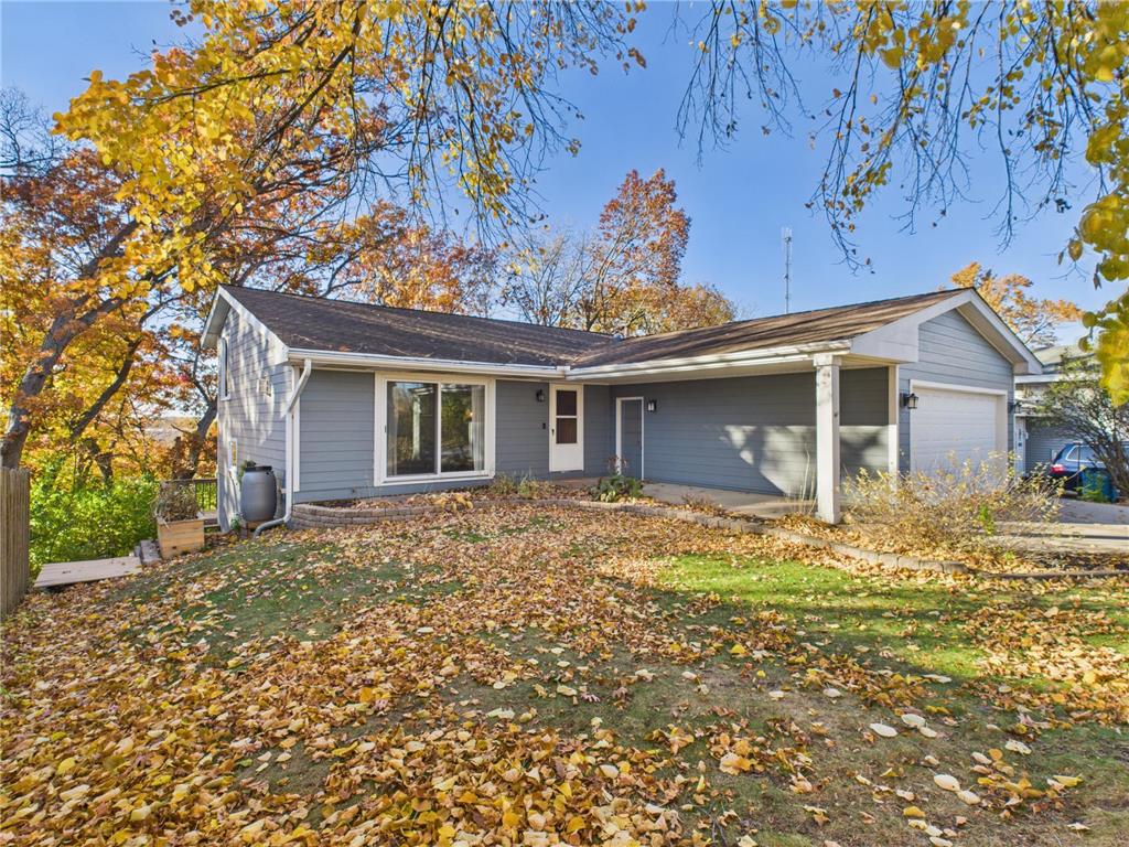 1521 Flag Avenue N Golden Valley MN 55427 6816072 image1