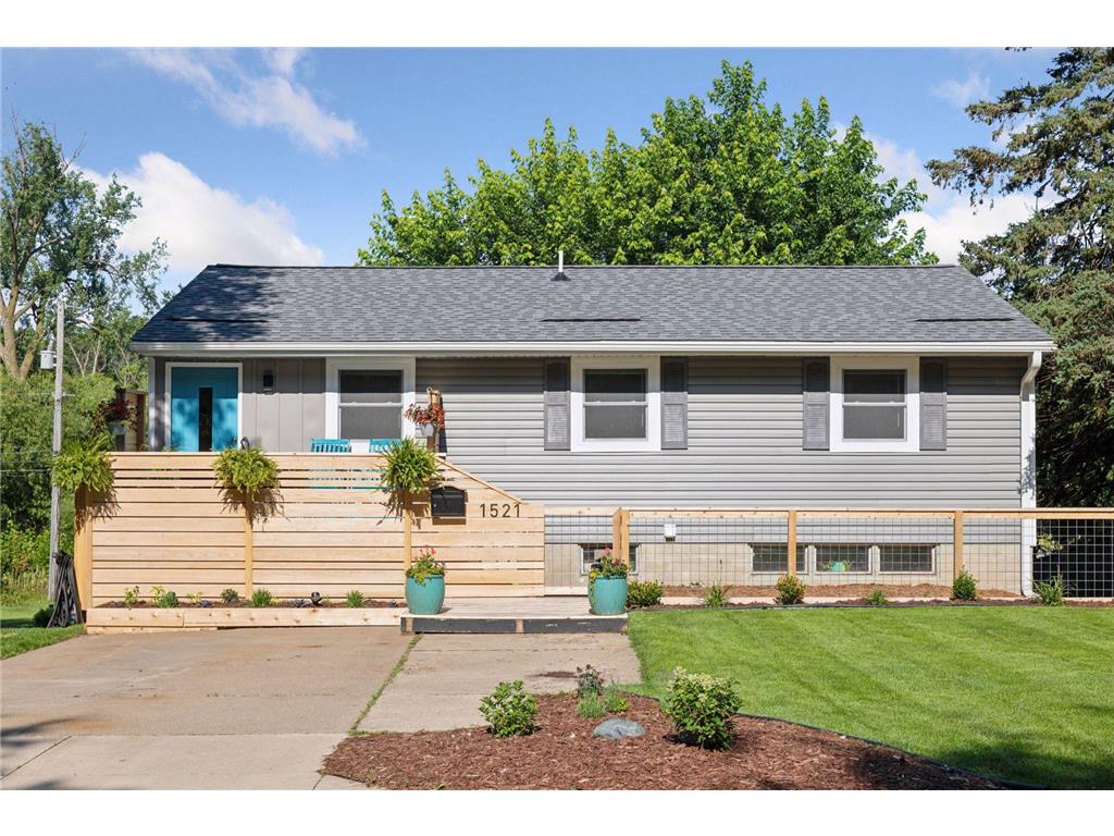 1521 Gettysburg Avenue N Golden Valley MN 55427 6751437 image1