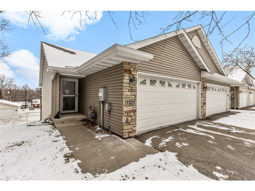 1521 Lincoln Park Drive South Saint Paul MN 55075 6656877 image1